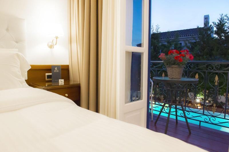 Armata Boutique Hotel Szpécesz Kültér fotó