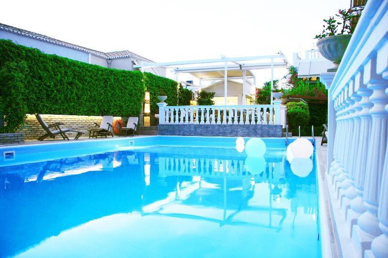 Armata Boutique Hotel Szpécesz Kültér fotó