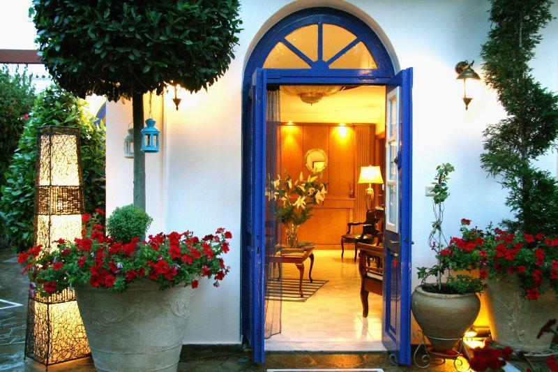 Armata Boutique Hotel Szpécesz Kültér fotó