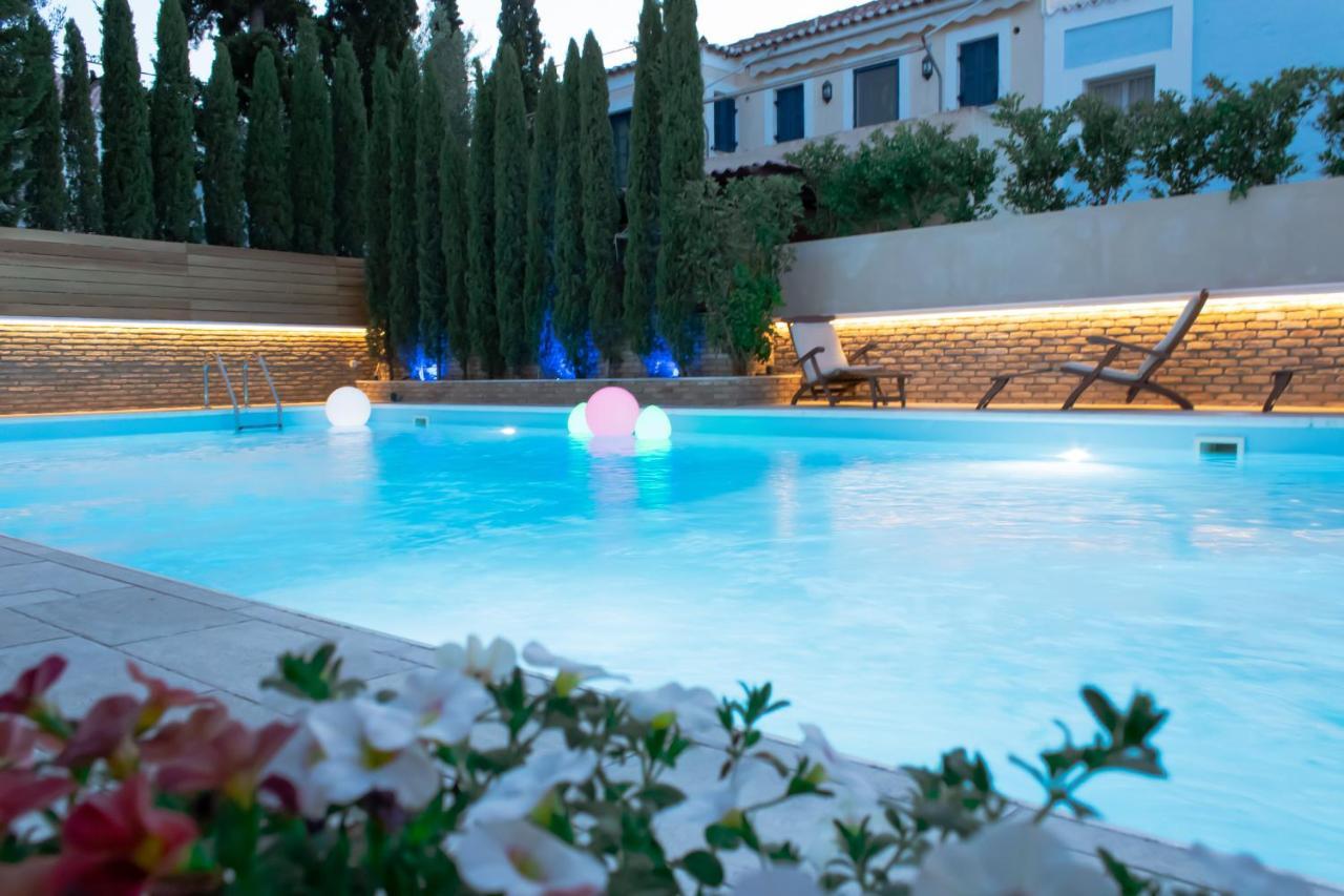 Armata Boutique Hotel Szpécesz Kültér fotó