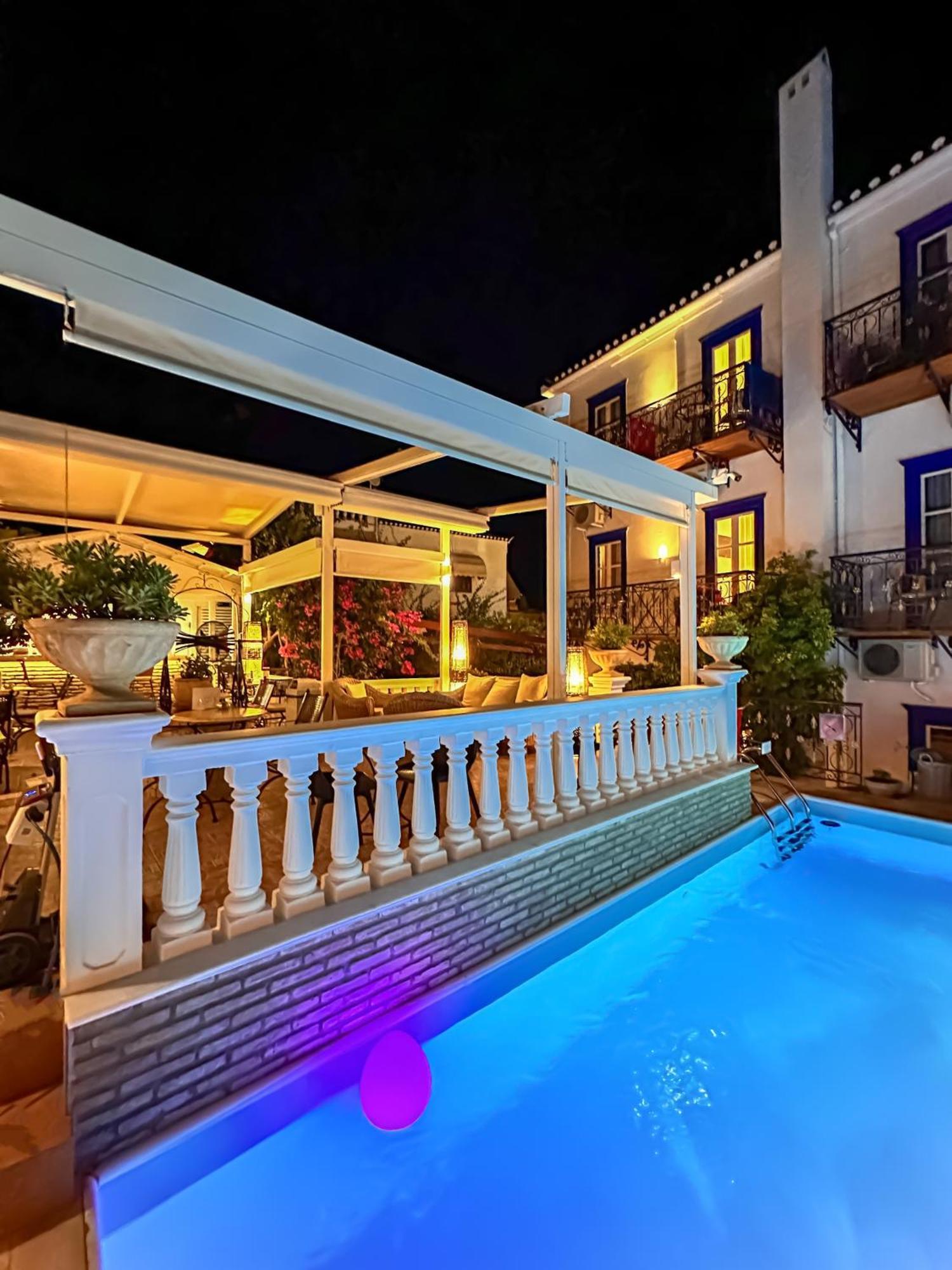Armata Boutique Hotel Szpécesz Kültér fotó