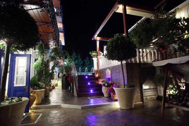 Armata Boutique Hotel Szpécesz Kültér fotó