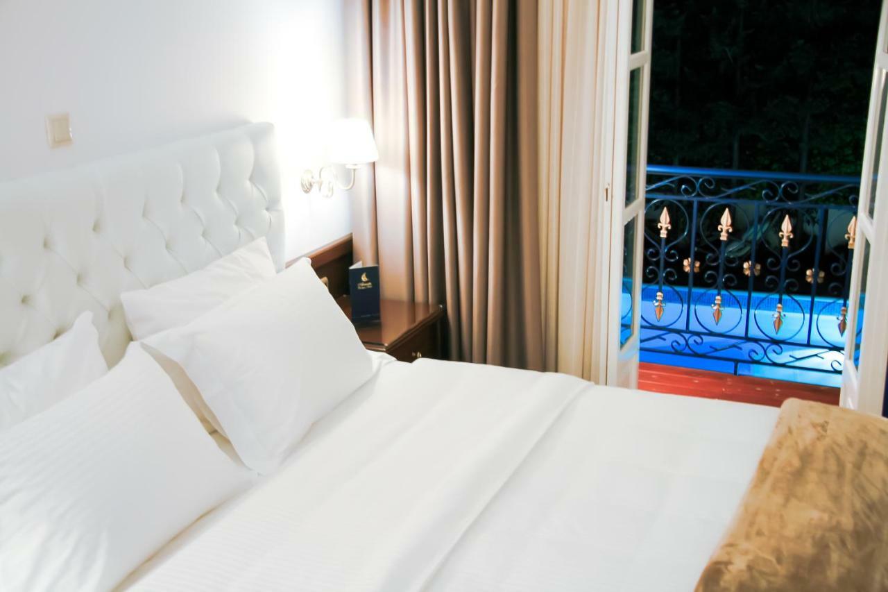 Armata Boutique Hotel Szpécesz Kültér fotó