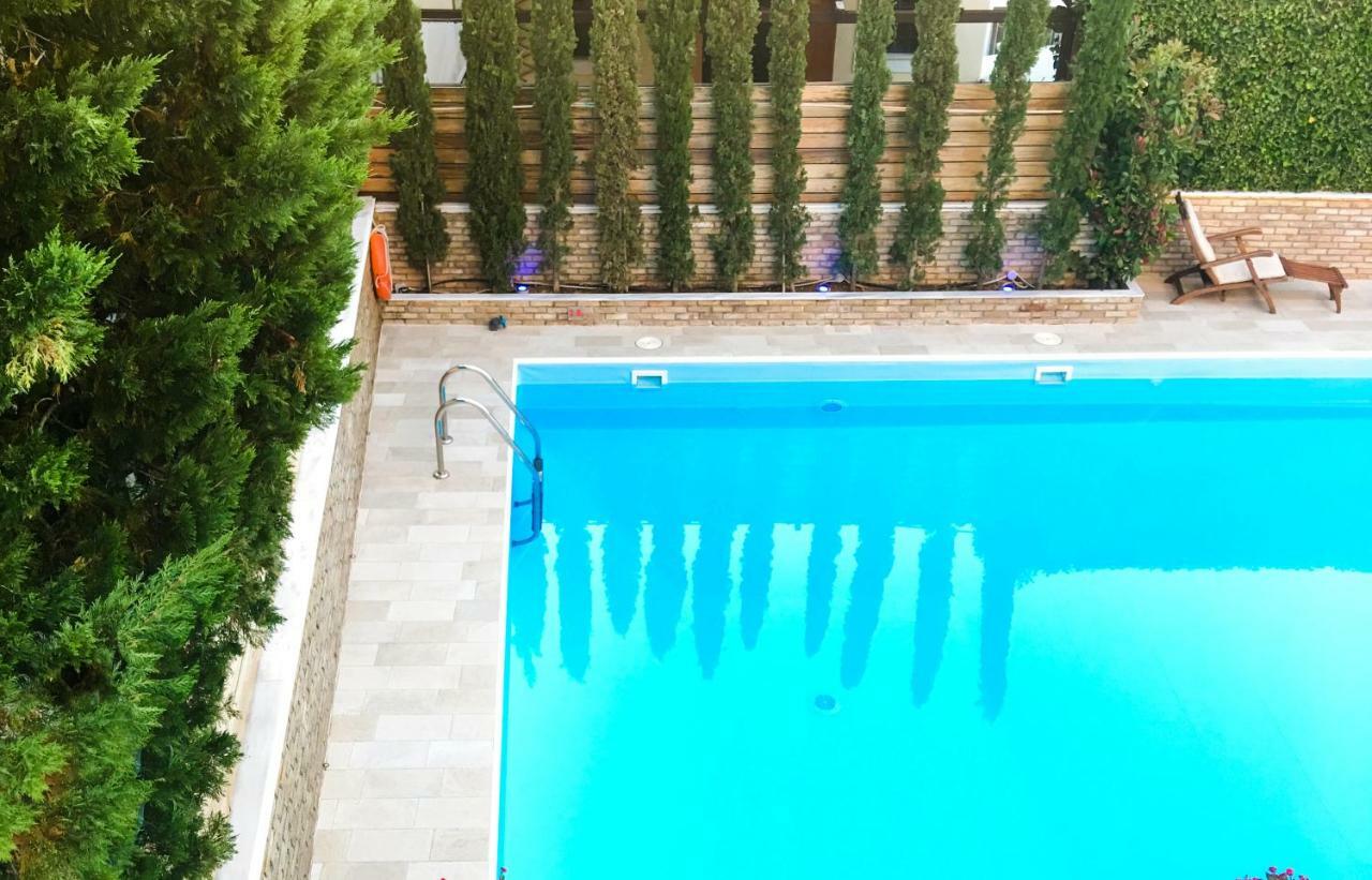 Armata Boutique Hotel Szpécesz Kültér fotó
